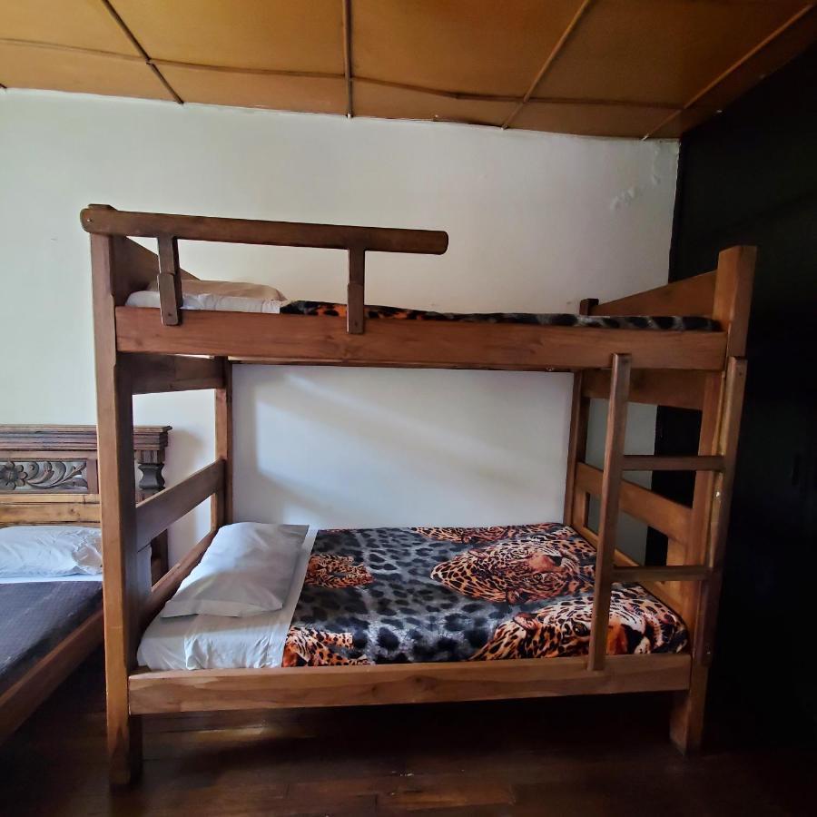 Hostal Cq Chapinero Bogotá Zewnętrze zdjęcie