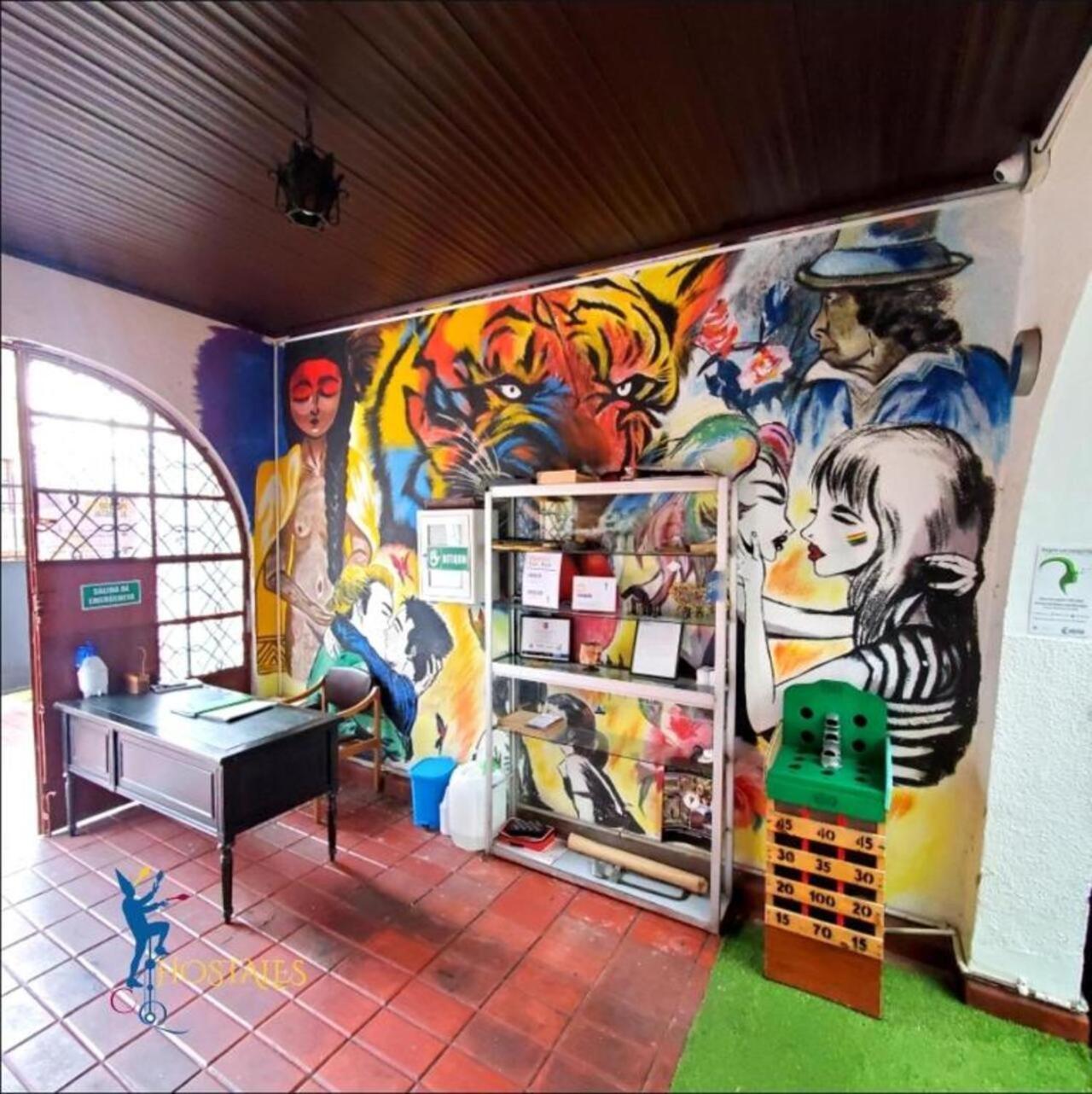 Hostal Cq Chapinero Bogotá Zewnętrze zdjęcie